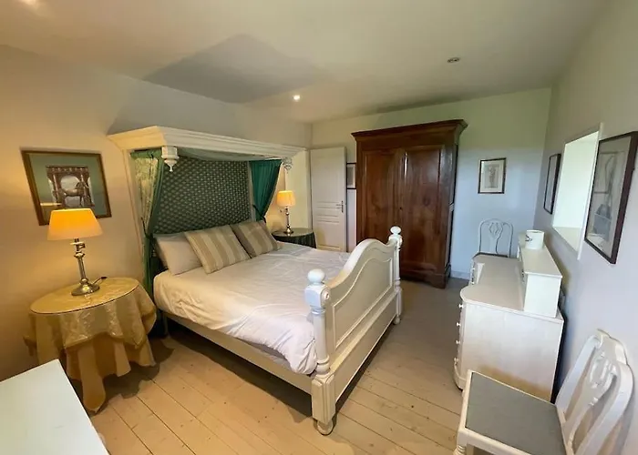 Villa Le Domaine Du Prieure Chervettes