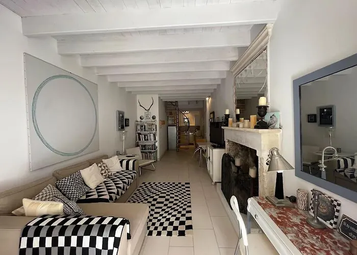 Villa Le Domaine Du Prieure