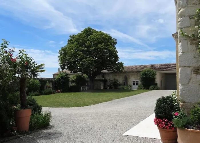 Le Domaine Du Prieure *