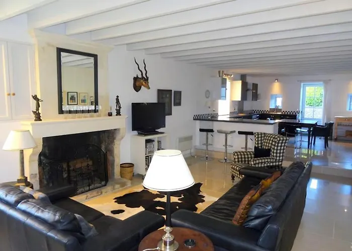 Le Domaine Du Prieure * Chervettes